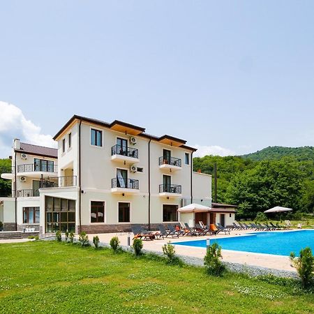 Sviana Resort Telavi Eksteriør bilde