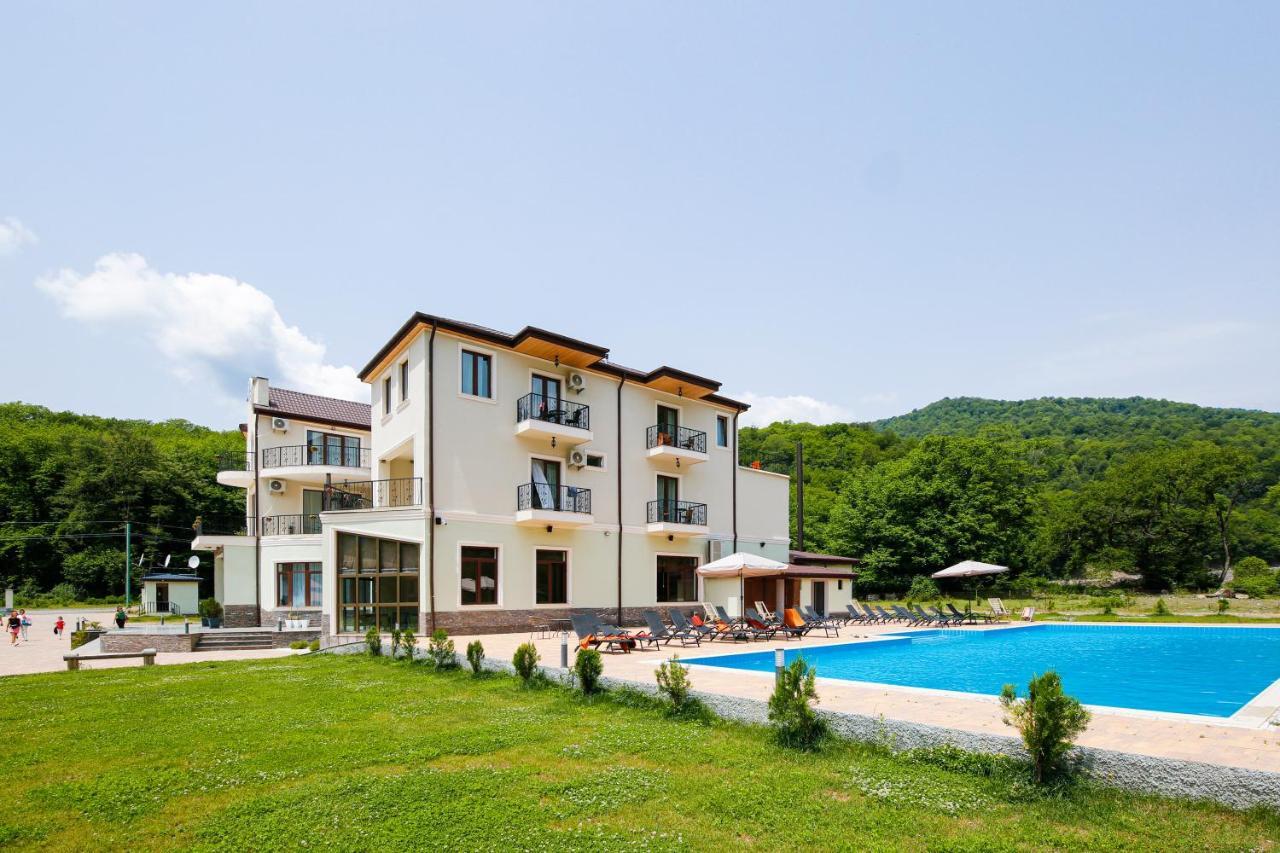 Sviana Resort Telavi Eksteriør bilde