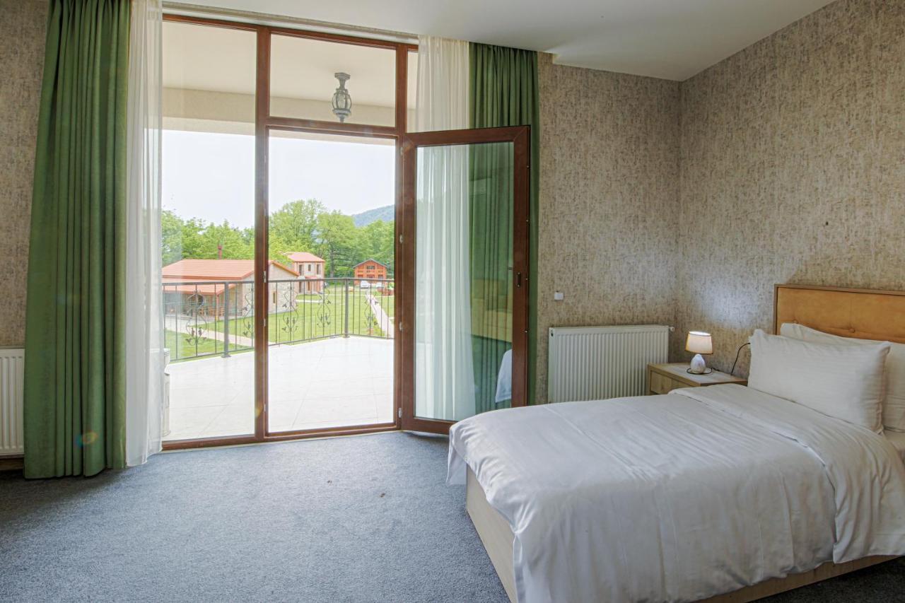Sviana Resort Telavi Eksteriør bilde